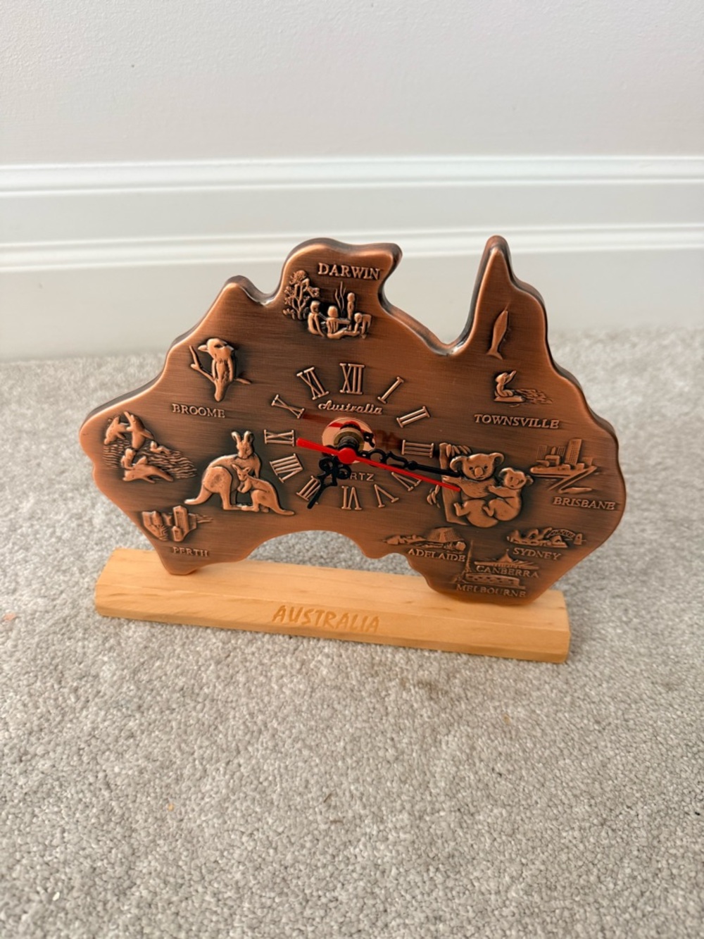 Australia Map Copper Decorative Wall Clock